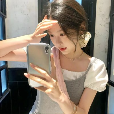 玉女撩春